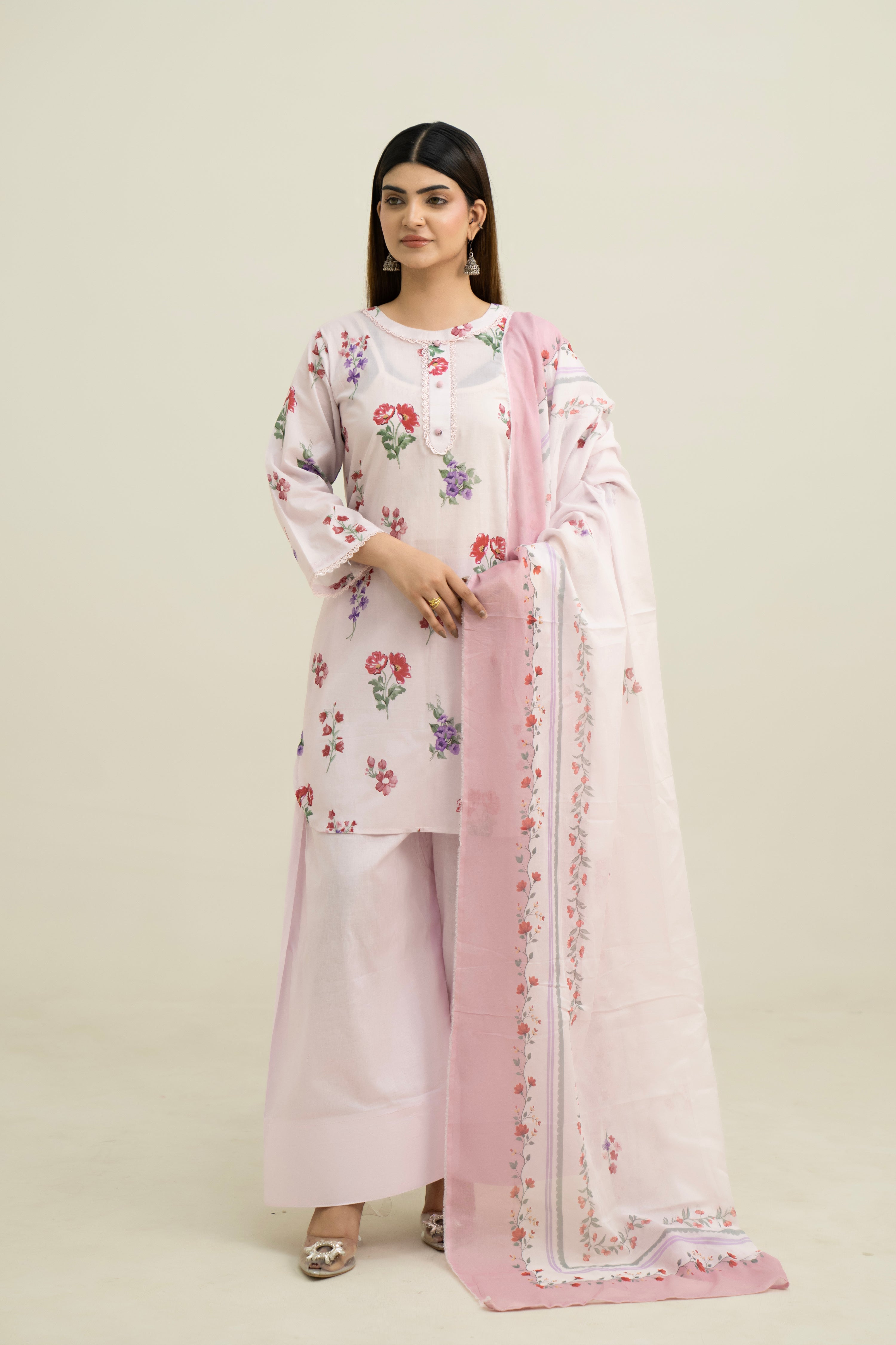 Momina-06