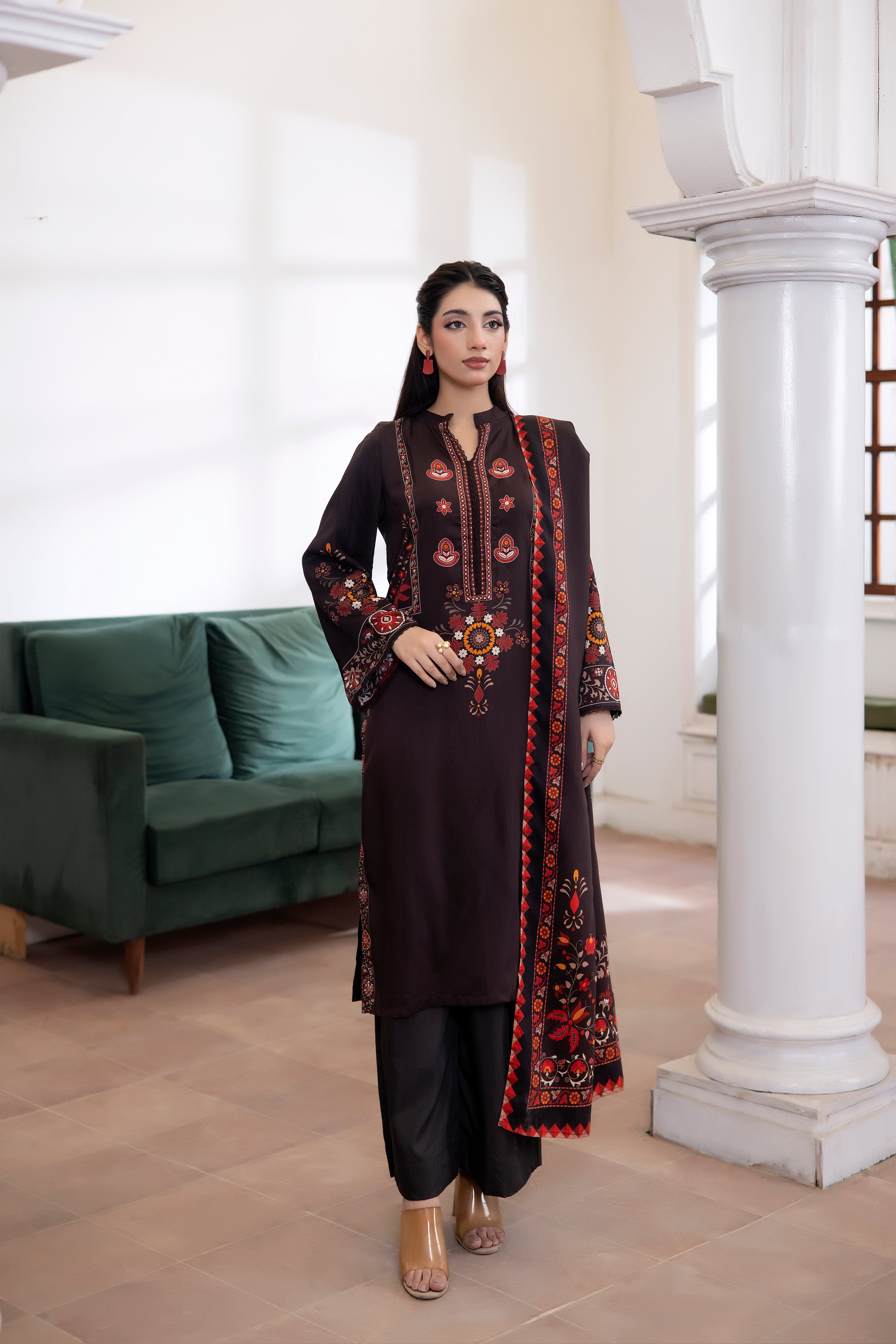 Zareen-03