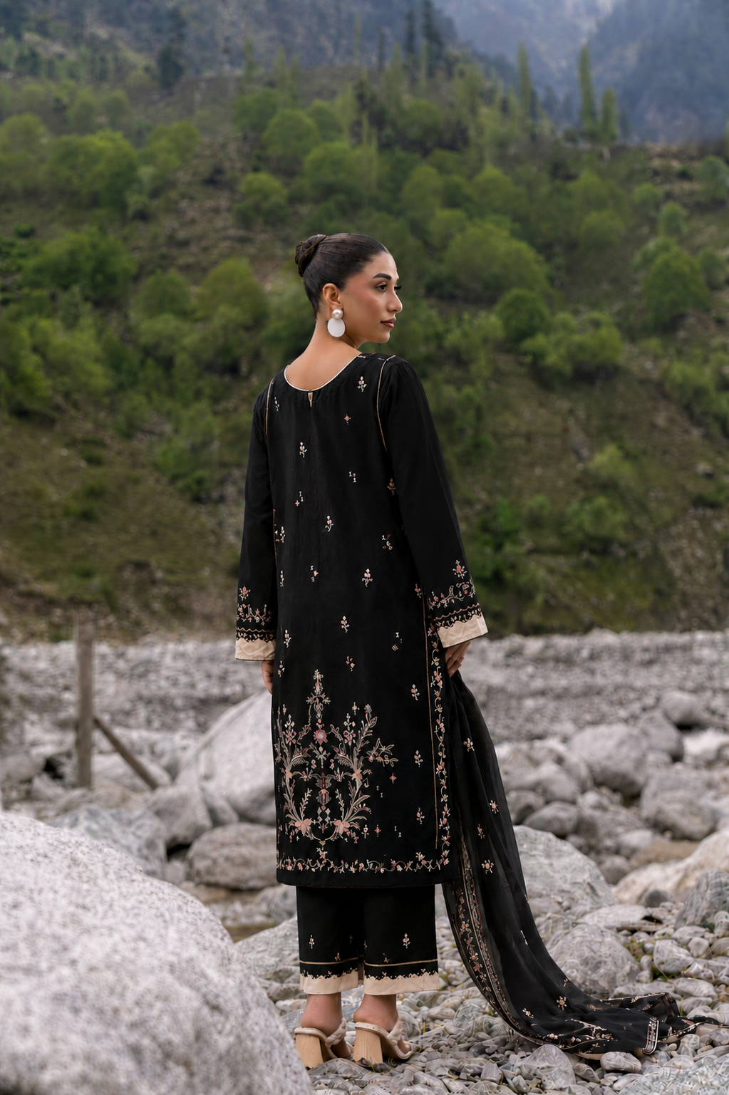 Naina-08