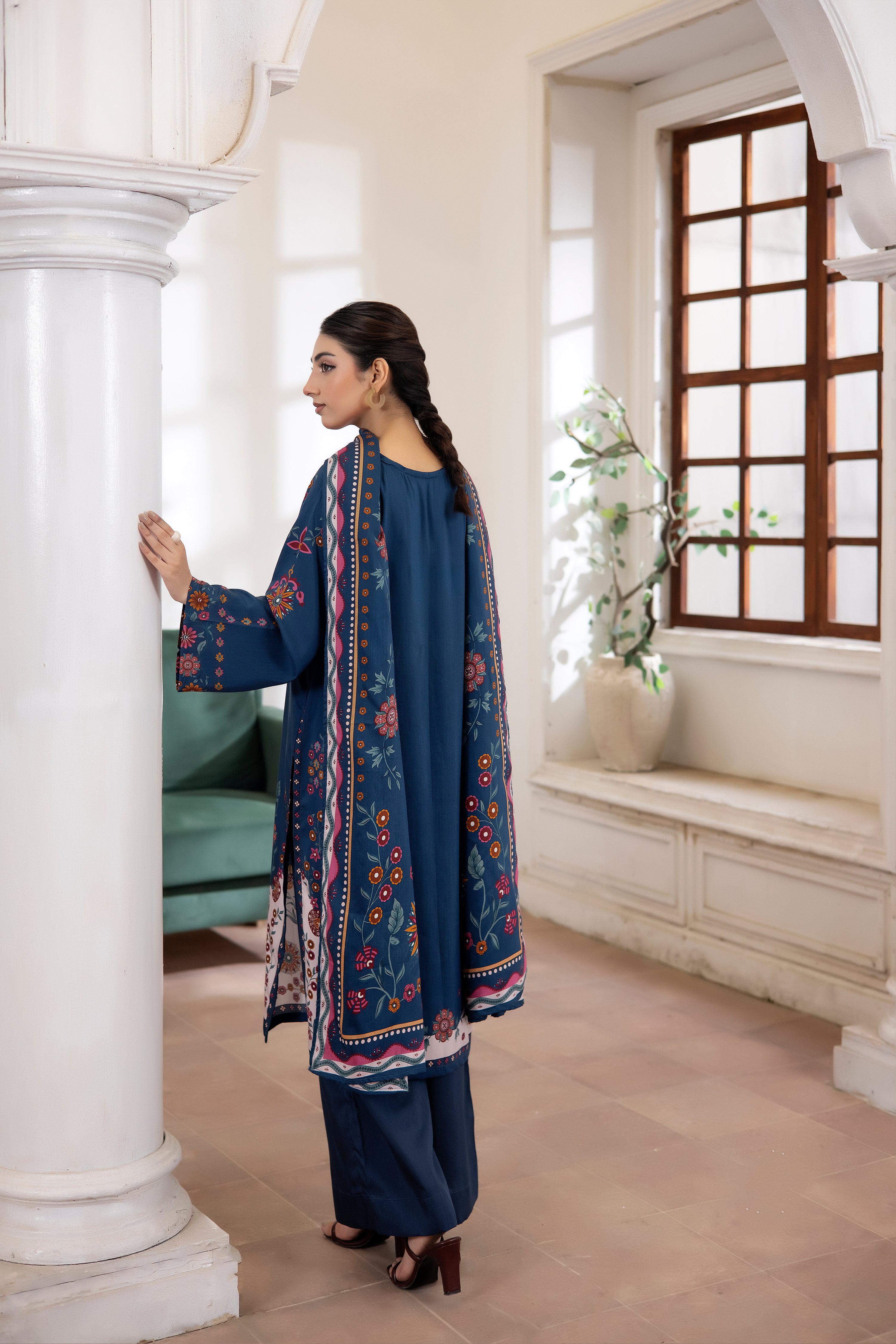 Zareen-04