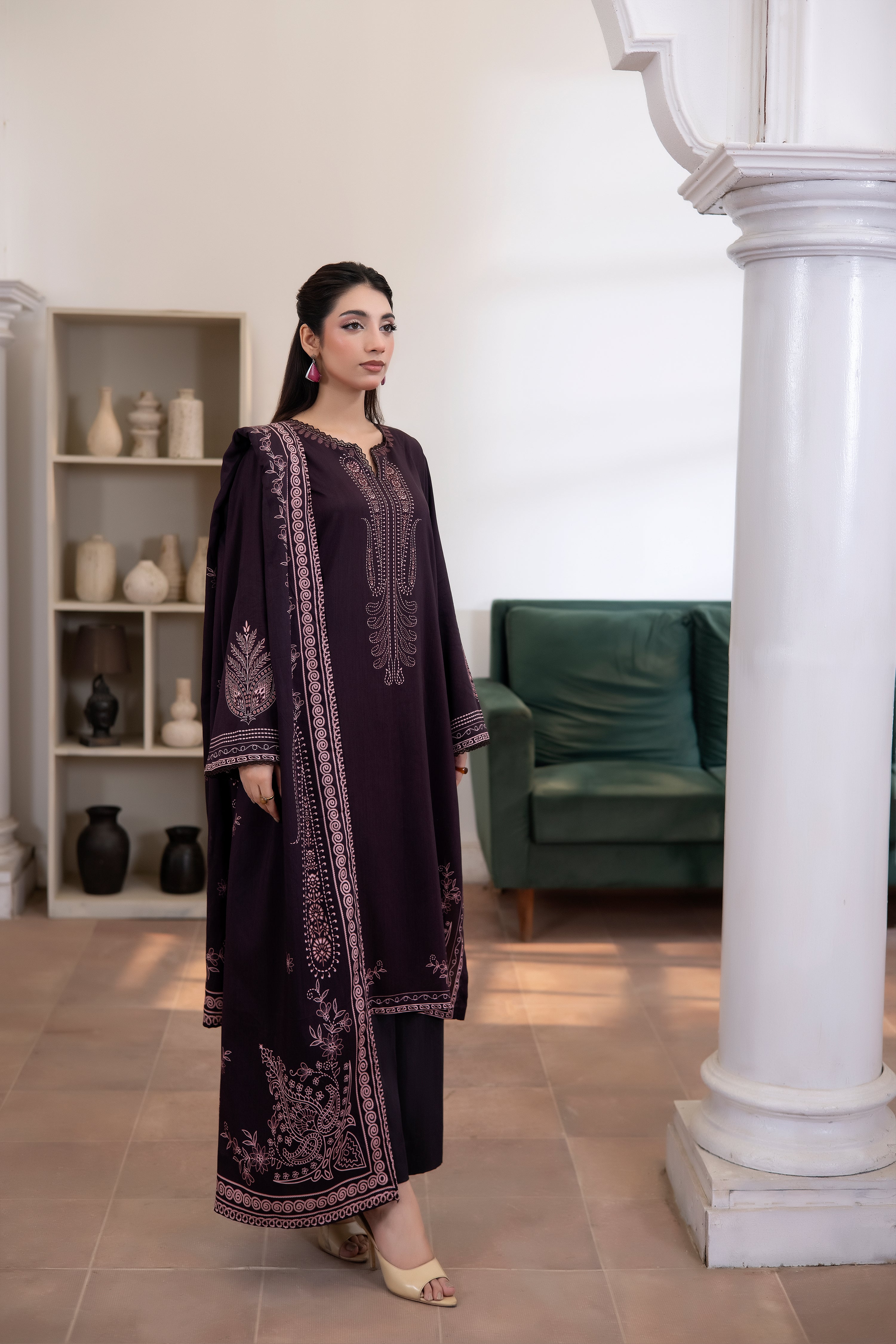 Zareen-00