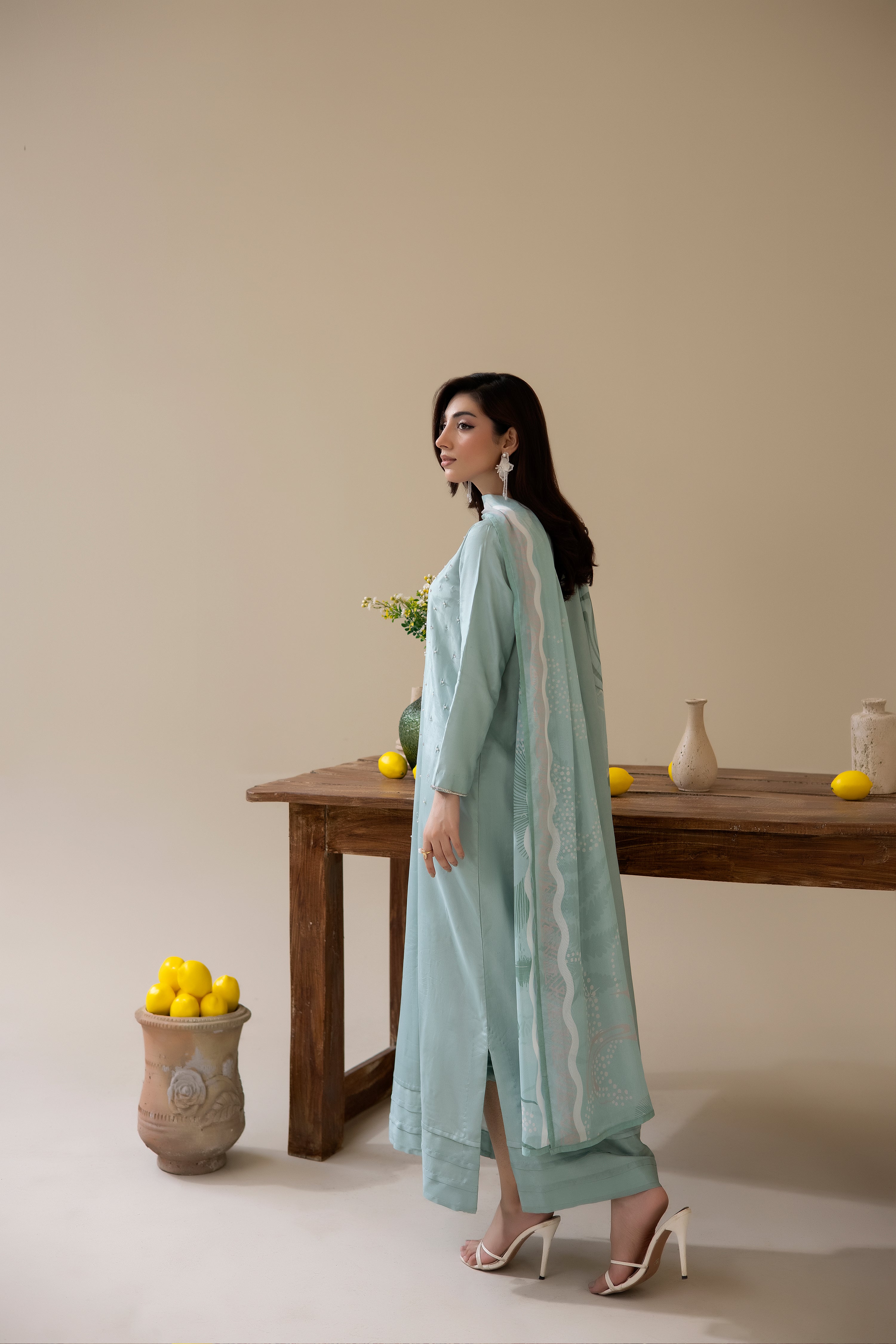 Raya Pret-01