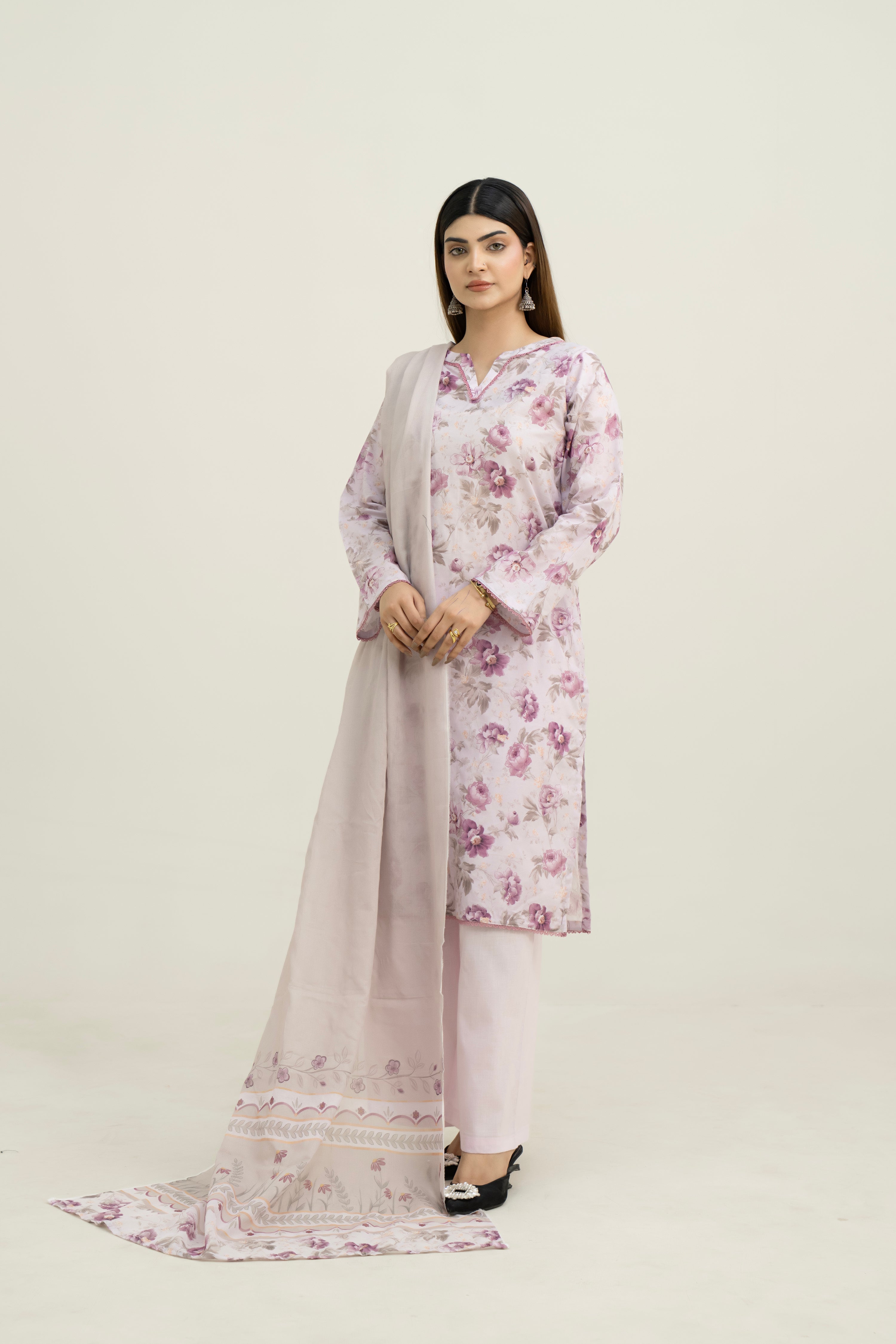 Momina-02