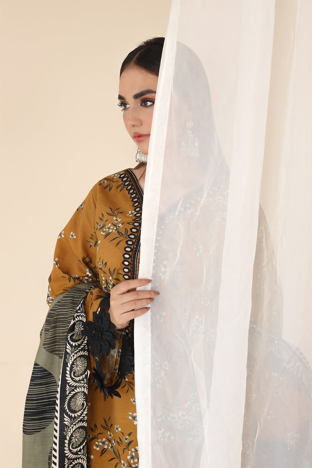 3 PIECE - EMBROIDERED KHADDAR