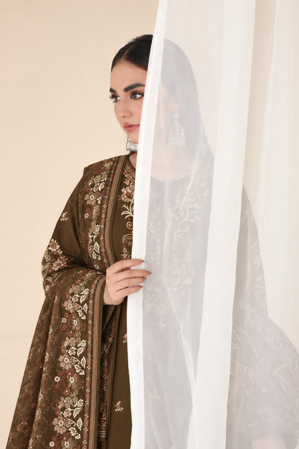 Nisha-09