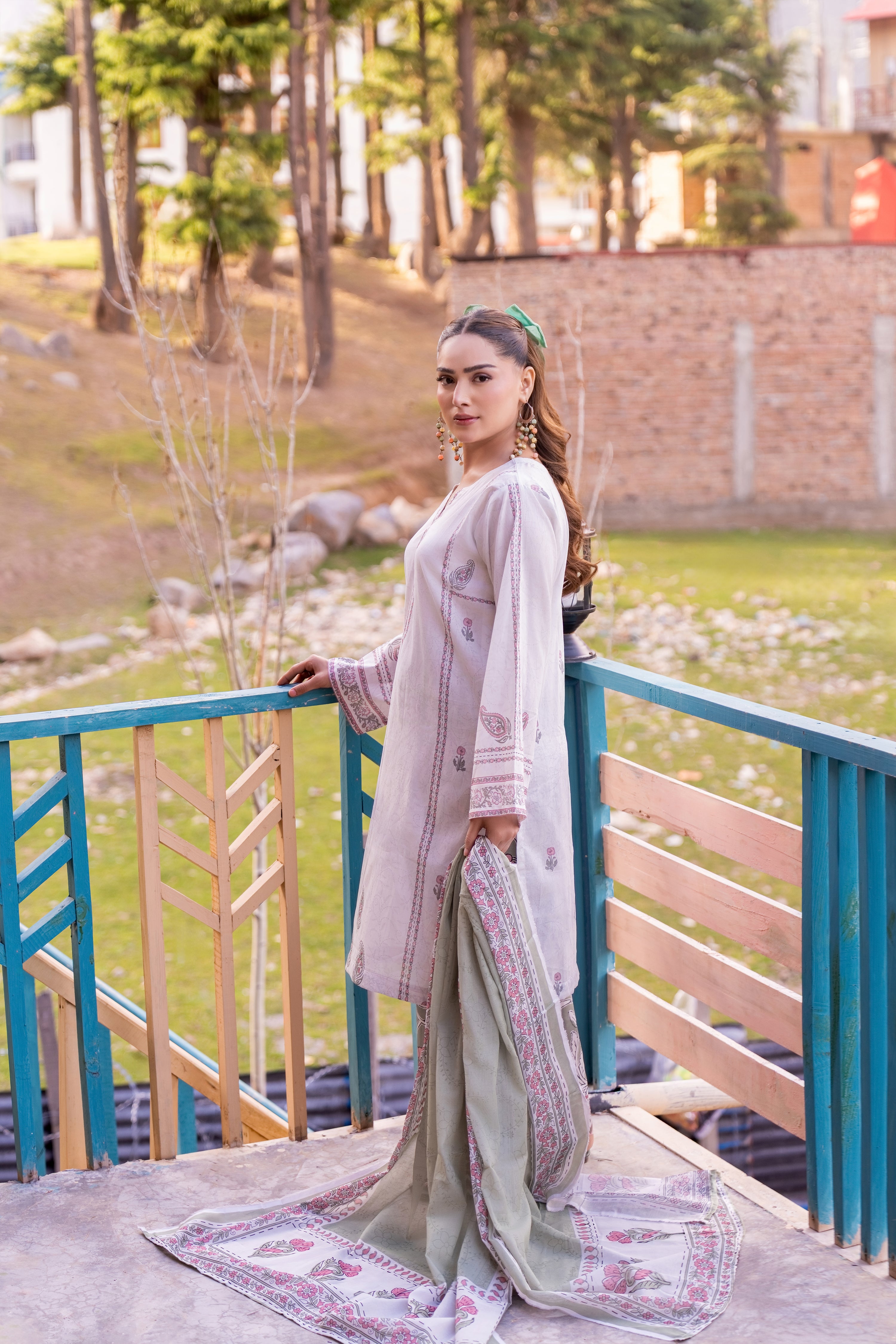 Gulzeb-08