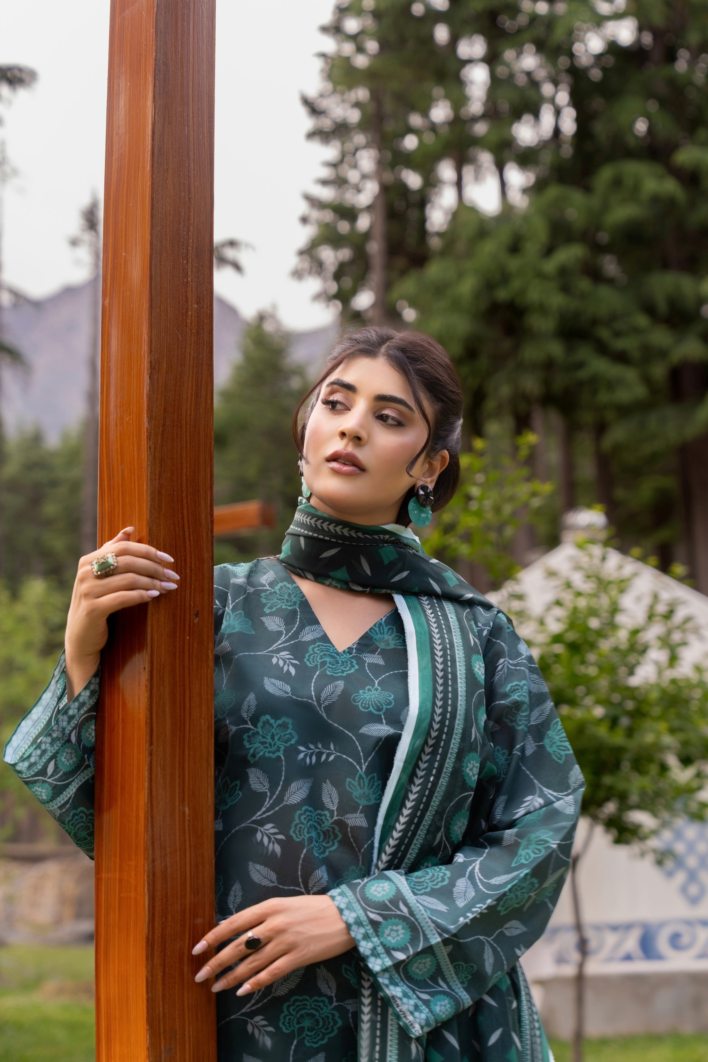 Gulnaar-02