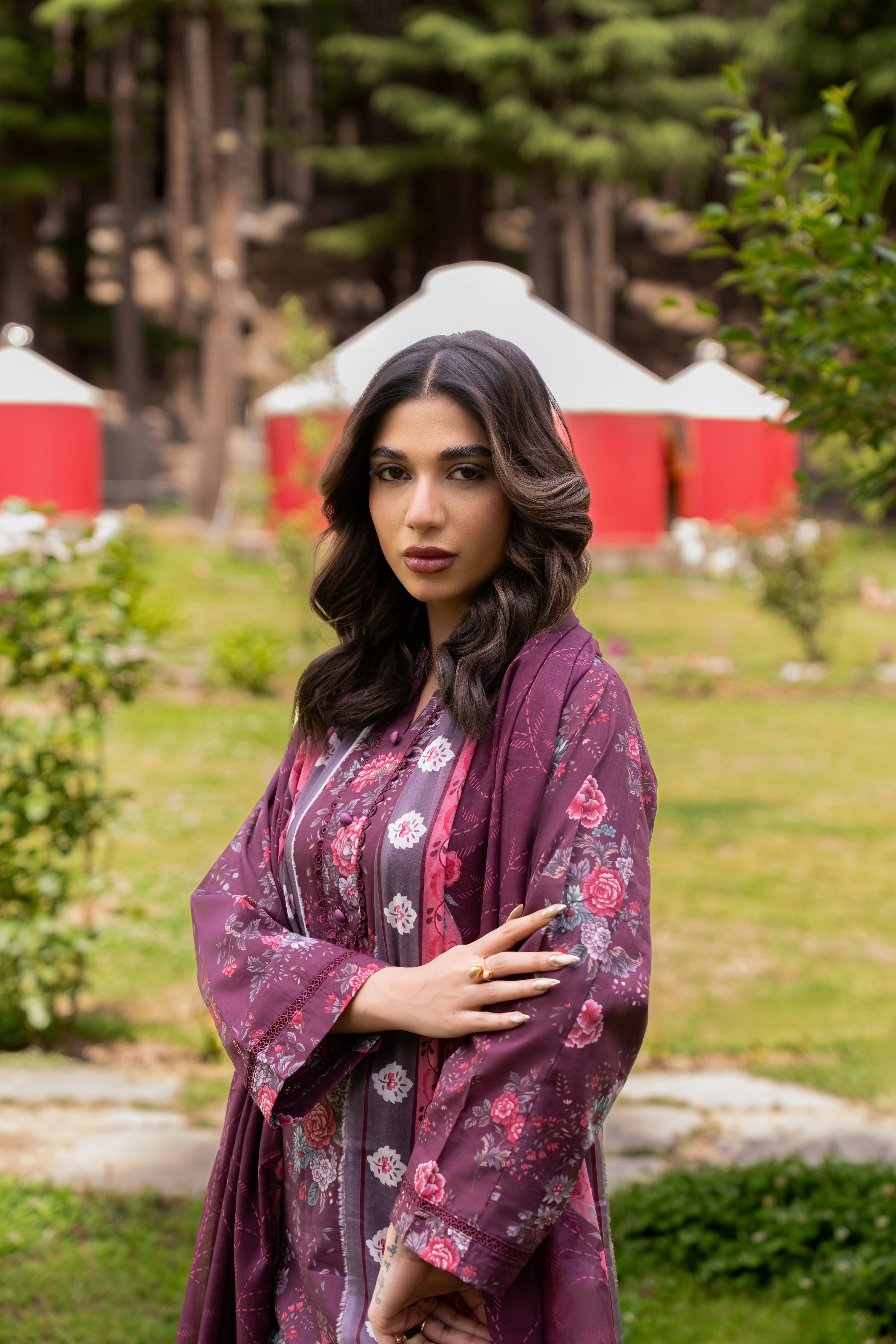 Naaze Gul-05