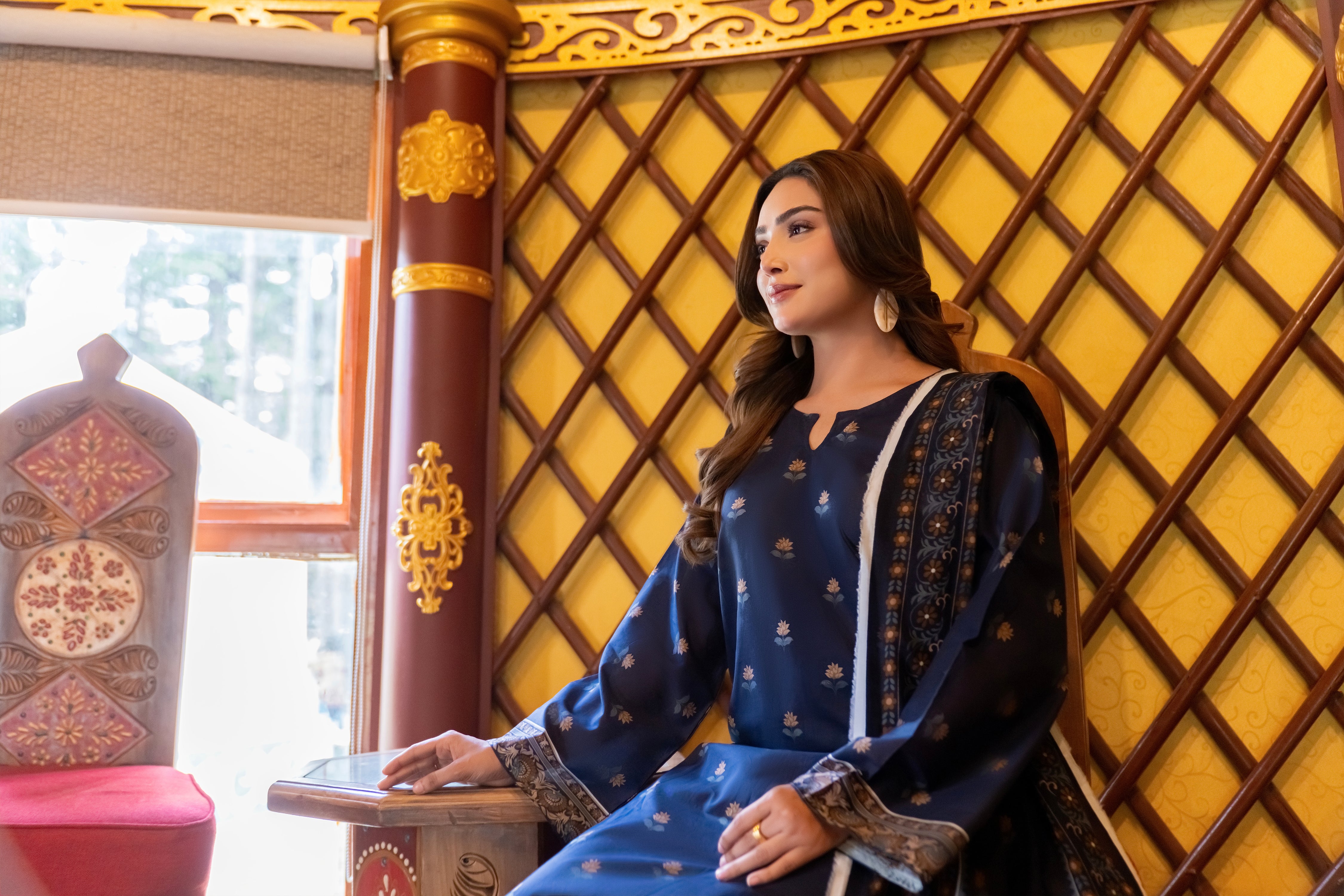Gulnaar-10